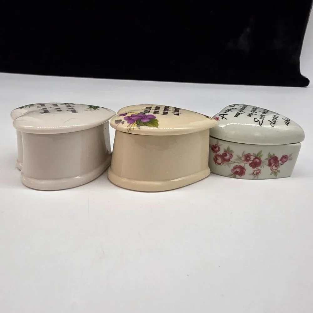Heart Shaped Ceramic Keepsake Boxes With Inspirational Quotes & Floral Designs